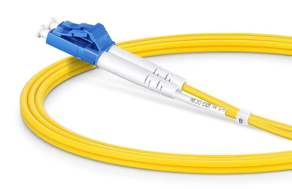 9/125μm OS2 single-mode bend insensitive patch cord product illustration